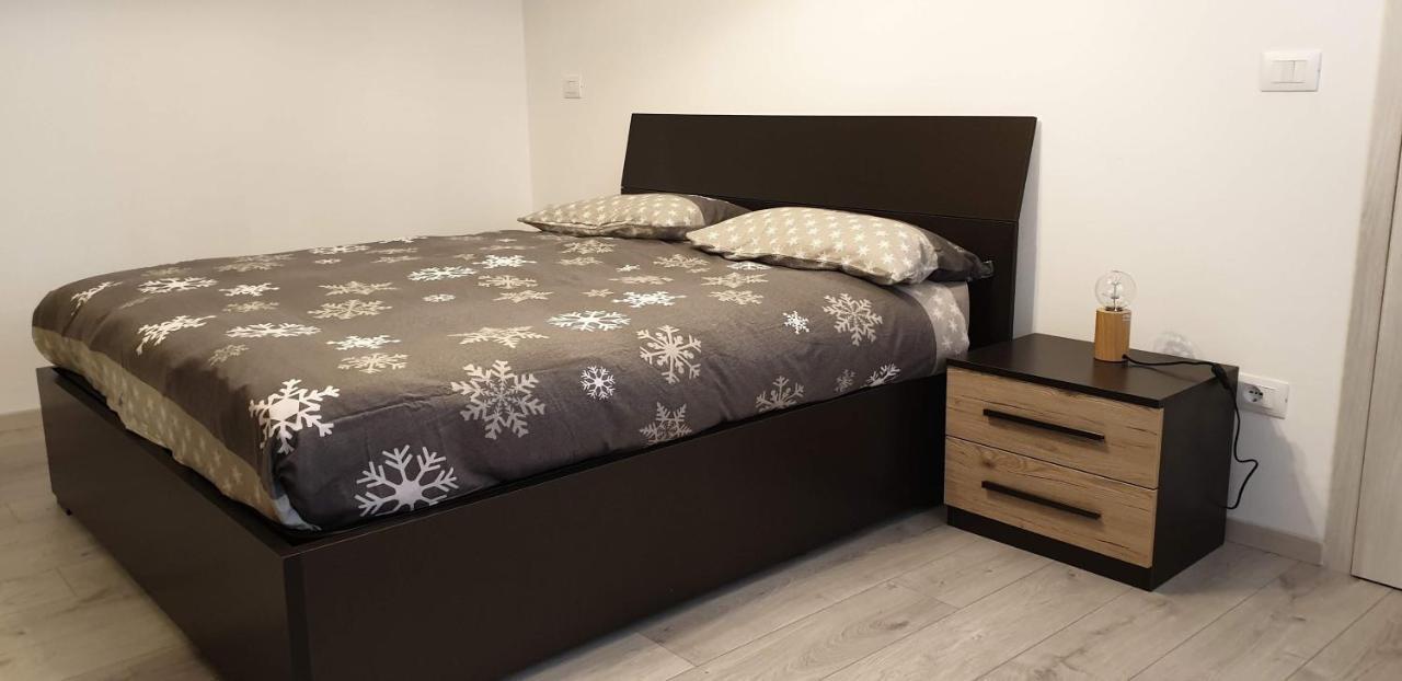 Appartamento Les Fleurs By Maison Ginod Aosta Buitenkant foto